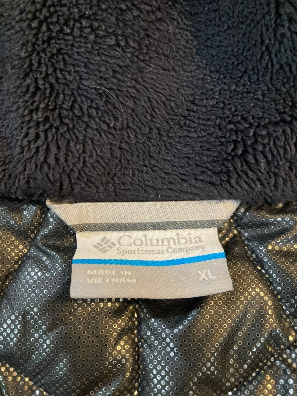 Columbia Women's Black Hooded Quilted Puffer Jacket - Picture 6 of 6